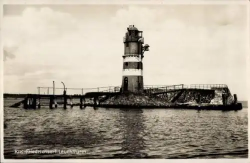 Foto Ak Kiel Friedrichsort, Leuchtturm