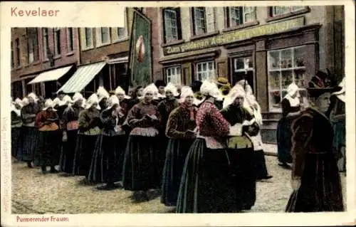 Ak Kevelaer am Niederrhein, Purmenrender Frauen, Gasthaus zum goldenenen Adler