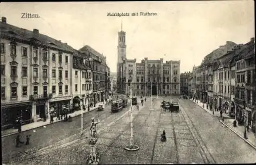 Ak Zittau in Sachsen, Marktplatz, Rathaus, Denkmal, Turm, Straßenbahn