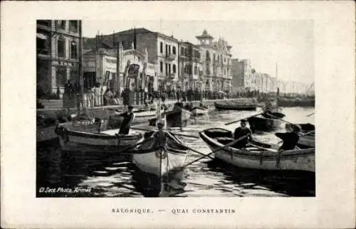 Ak Thessaloniki Griechenland, Quai Constantin, Ruderboote