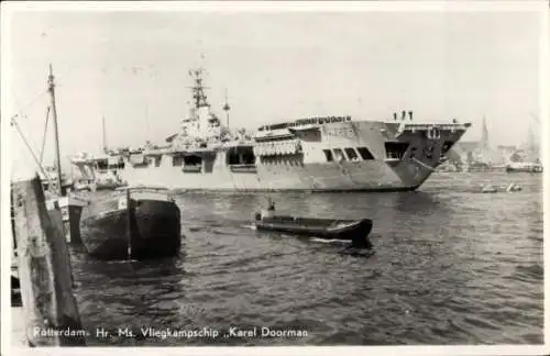 Ak Rotterdam, Niederländisches Kriegsschiff, Karel Doorman, Flugzeugträger