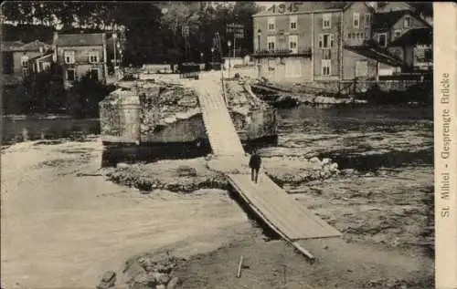 Ak St. Mihiel Meuse Lothringen, Blick auf die gesprengte Brücke