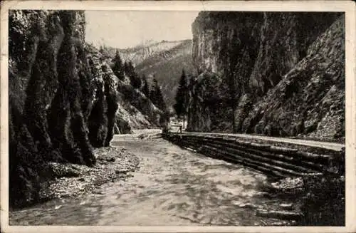 Ak Ammerwald Reutte in Tirol, Straße nach Plansee