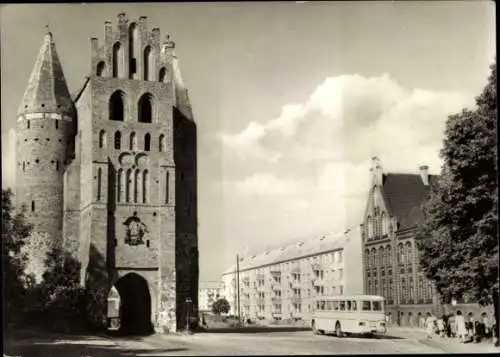 Ak Friedland in Mecklenburg, Anklamer Tor, Autobus