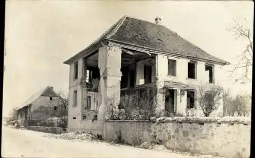 Foto Ak Aspach le Bas Niederaspach Elsass Haut Rhin, Gebäuderuinen