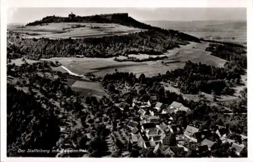 Ak Bad Staffelstein am Main Oberfranken, Staffelberg mit Romannstal, Fliegeraufnahme