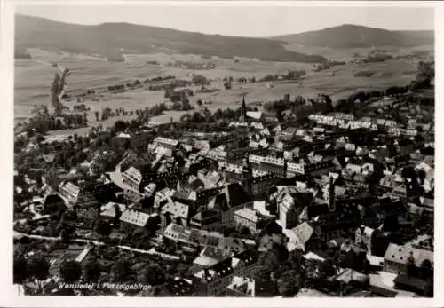 Ak Wunsiedel im Fichtelgebirge Oberfranken, Fliegeraufnahme