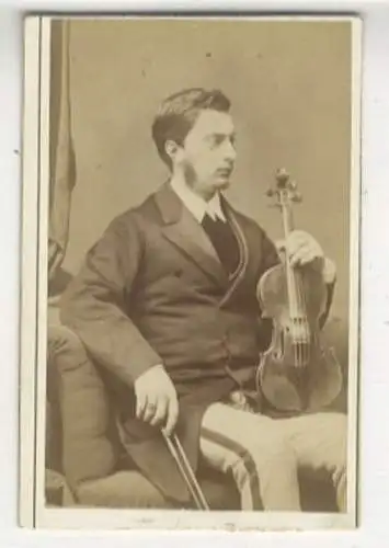 CdV Portrait Alfred Vervier, Violinist