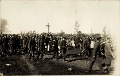 Foto Ak Bad Langensalza in Thüringen, Deutsche Soldaten, Hindenburgfeier 1917