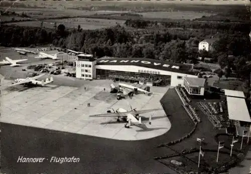 Ak Hannover, Flughafen, Passagierflugzeuge