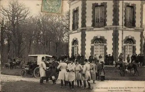 Ak Dreux Eure et Loir, Chasse a Courre dans la Foret, Preparatifs de Depart