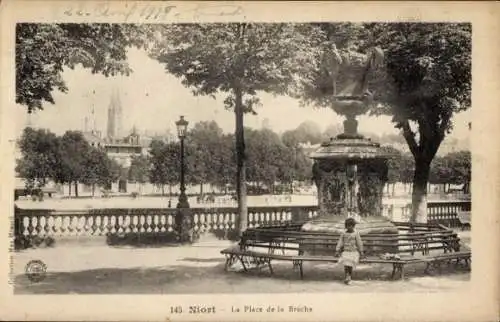 Ak Niort Deux Sèvres, Place de la Breche