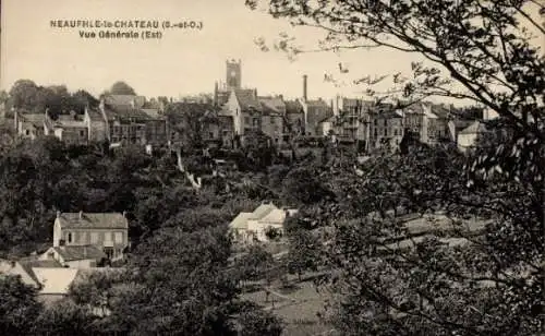 Ak Neauphle le Château Yvelines, Vue générale, Est