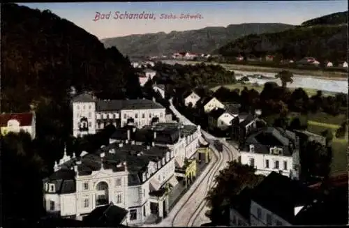 Ak Bad Schandau an der Elbe, Straßenpartie, Häuser, Berglandschaft