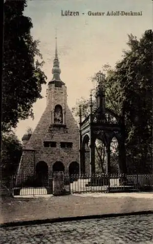 Ak Lützen Burgenlandkreis, Blick von der Straße auf das Gustav Adolf-Denkmal