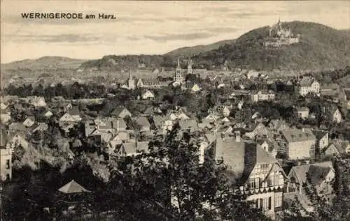 Ak Wernigerode Harz Anhalt, Totalansicht der Stadt,Burg