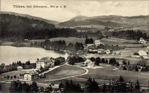Ak Titisee Neustadt Schwarzwald, Blick auf den Ort 
