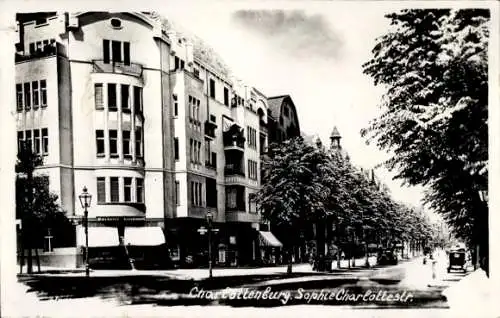 Foto Ak Berlin Charlottenburg, Sophie-Charlottestraße