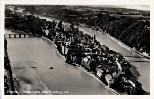 Ak Passau in Niederbayern, Fliegeraufnahme, Stadtpanorama, Fluss, Fotobörse E. Höglinger