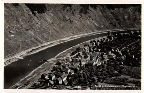 Ak Ernst an der Mosel, Fliegeraufnahme