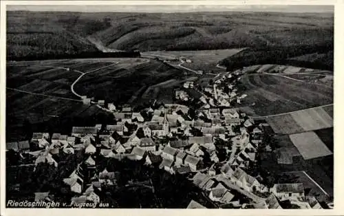 Ak Riedöschingen Blumberg am Schwarzwald, Fliegeraufnahme