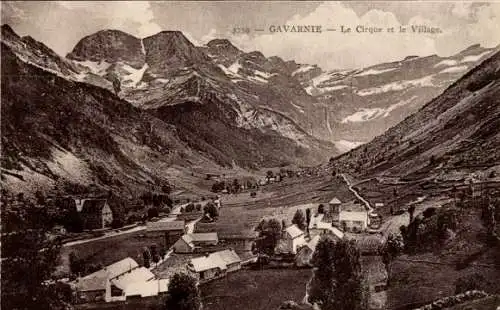 Ak Gavarnie Hautes Pyrénées, Gesamtansicht, Zirkus