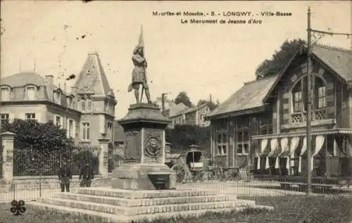 Ak Longwy Haut Meurthe et Moselle, Denkmal von Jeanne d'Arc