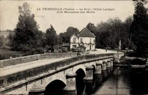 Ak La Trimouille Vienne, Brücke, Hotel Lambert, Kriegsdenkmal