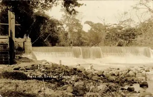 Ak Costa Rica ?, Potrero, Wasserfall