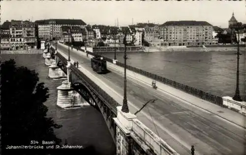 Ak Basel Bâle Stadt Schweiz, Johanniterbrücke und Sankt Johanntor