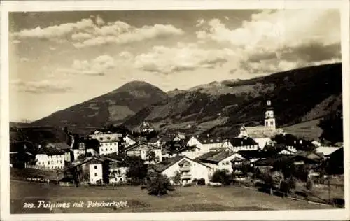 Ak Fulpmes in Tirol, Gesamtansicht mit Patscherkofel