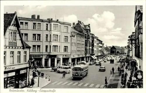 Ak Neumünster in Holstein, Kuhberg Europastraße, Omnibus, Autos, Geschäfte, Kaisers