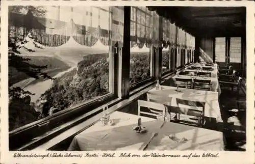 Ak Lohmen Sächsische Schweiz, Bastei Hotel, Elbsandsteingebirge, Blick von der Weinterrasse