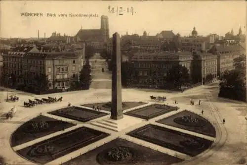 Ak München, Blick vom Karolinenplatz, Frauenkirche, Säule