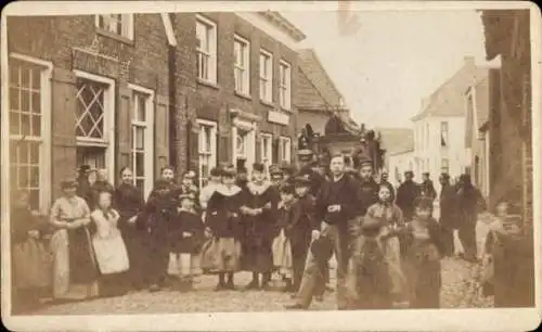 CdV Enschede Overijssel Niederlande, Straßenpartie, Anwohner