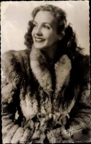 Ak Schauspielerin Gisele Pascal, Portrait