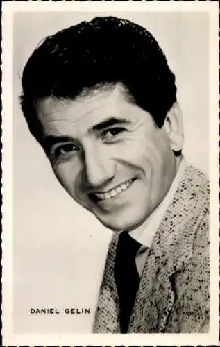 Ak Schauspieler Daniel Gelin, Portrait