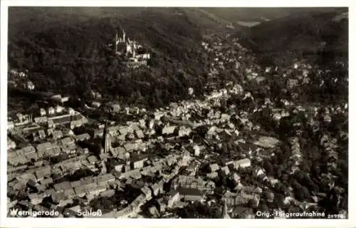 Ak Wernigerode im Harz, Fliegeraufnahme, Schloss