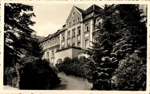 Ak Gryfów Śląski Greiffenberg Schlesien, Blick auf das Sanatorium Birkenhof