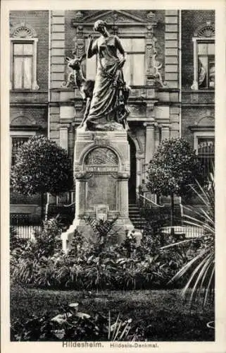 Ak Hildesheim in Niedersachsen, Hildesia-Denkmal, Hildesheimer Jungfrau