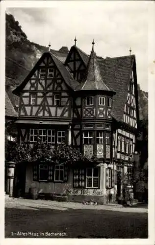 Ak Bacharach am Rhein, Altes Haus