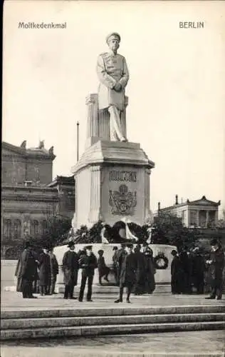 Ak Berlin Mitte, Moltkedenkmal, Statue, Kranzniederlegung