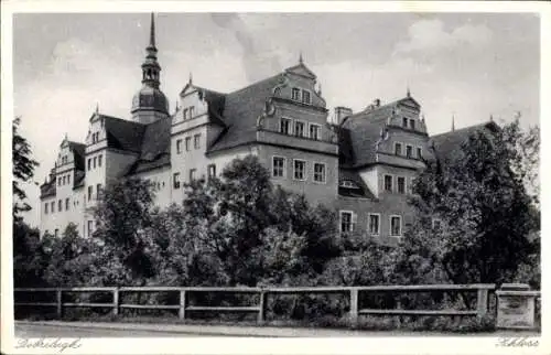 Ak Doberlug Kirchhain, Blick auf das Schloss