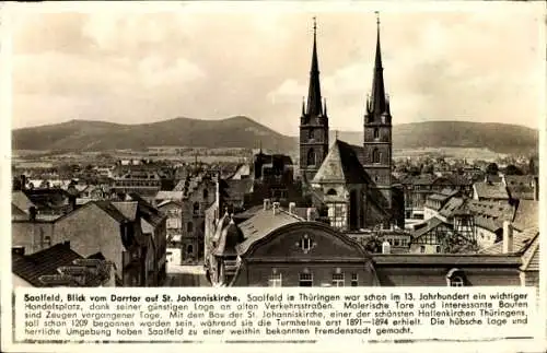 Ak Saalfeld, Blick vom Darrtor auf die St Johanniskirche