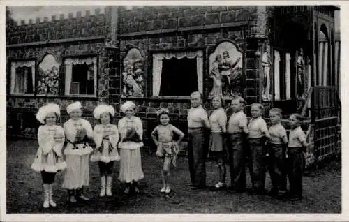 Ak Schäfers Märchenstadt Liliput, Berlin, Gruppenbild