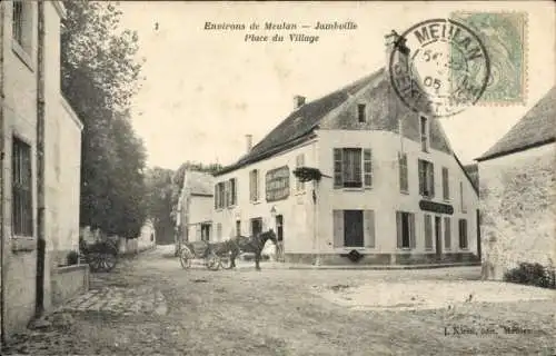 Ak Jambville-Yvelines, Place du Village