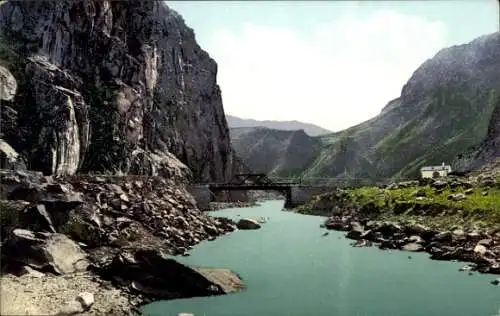 Ak Georgian, Die Militärstraße, Gvelevsky-Brücke, der Fluss Terek