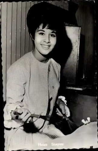 Ak Schauspielerin Helen Shapiro, Portrait