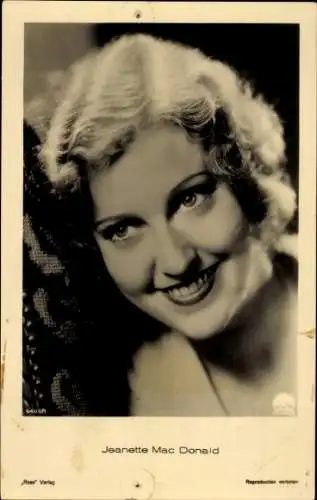 Ak Schauspielerin Jeanette MacDonald, Portrait