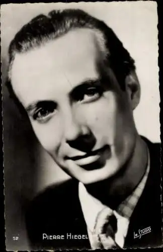 Ak Schauspieler Pierre Hiegel, Portrait